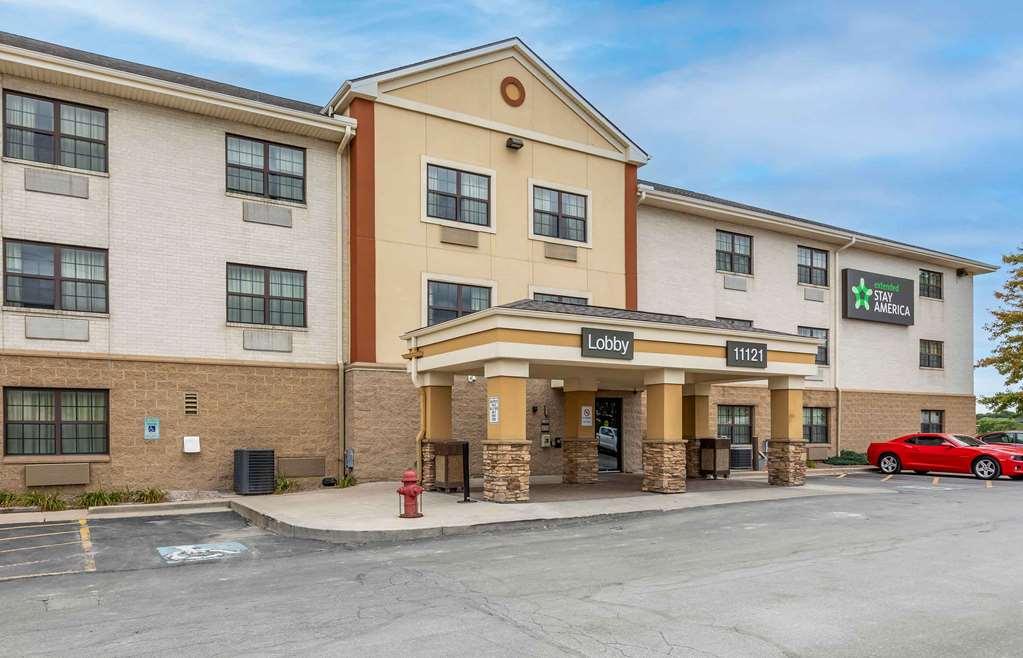 Extended Stay America Suites - Milwaukee - Уауатоса Екстериор снимка